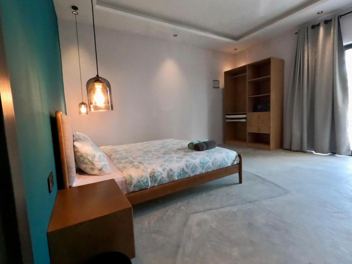 V Hotel In Paje Esterno foto